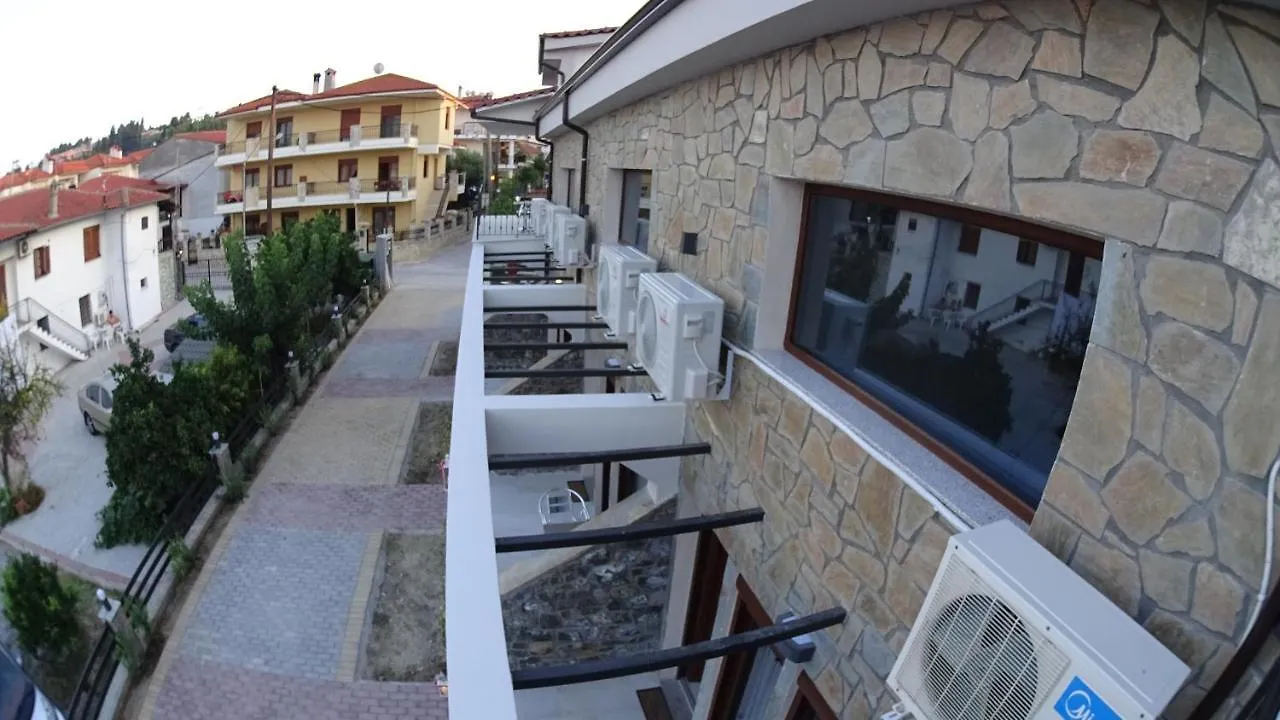 Stone Suites Pefkochori